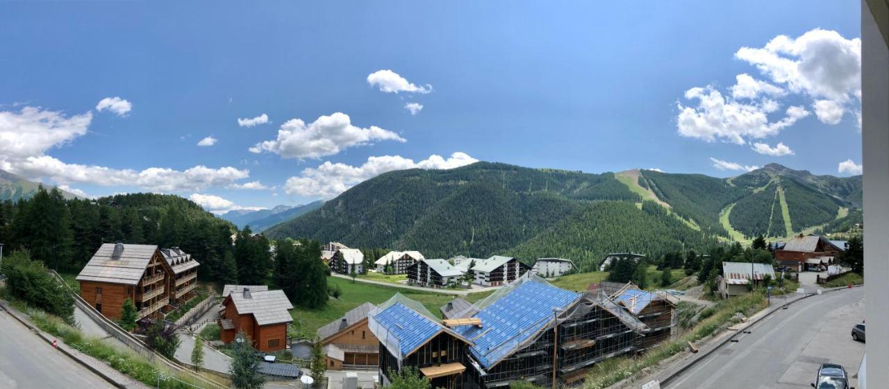 Dolce Vita Auron Bagian luar foto